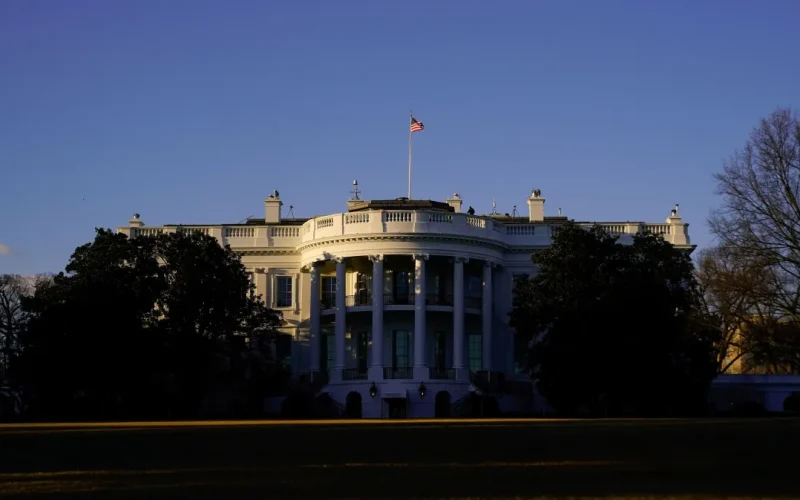 Impacto da Eleição dos EUA de 2024 na Saúde Pública: Como os Resultados Podem Moldar o Acesso aos Cuidados de Saúde
