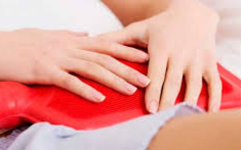 Compressa de Água Quente: Alívio para Cólicas Menstruais e Dores Musculares